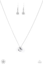 Load image into Gallery viewer, Necklace
