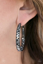 Load image into Gallery viewer, Earrings

