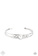 Load image into Gallery viewer, Bracelet
