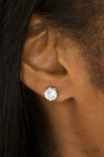 Load image into Gallery viewer, Earrings
