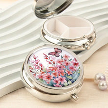 Load image into Gallery viewer, Boutique - Butterfly Pill Box
