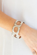 Load image into Gallery viewer, Bracelet
