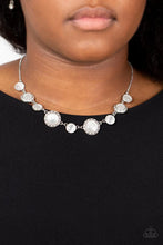 Load image into Gallery viewer, Necklace
