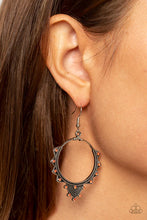 Load image into Gallery viewer, Earrings

