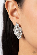 Load image into Gallery viewer, Earrings
