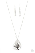 Load image into Gallery viewer, Necklace
