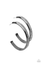 Load image into Gallery viewer, Earrings
