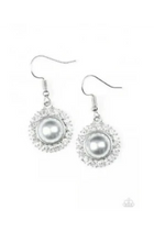 Load image into Gallery viewer, Earrings
